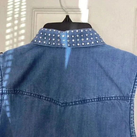 Forever 21 Denim rhinestone embellished collar Blouse Top , vest top Size Small - Picture 6 of 8